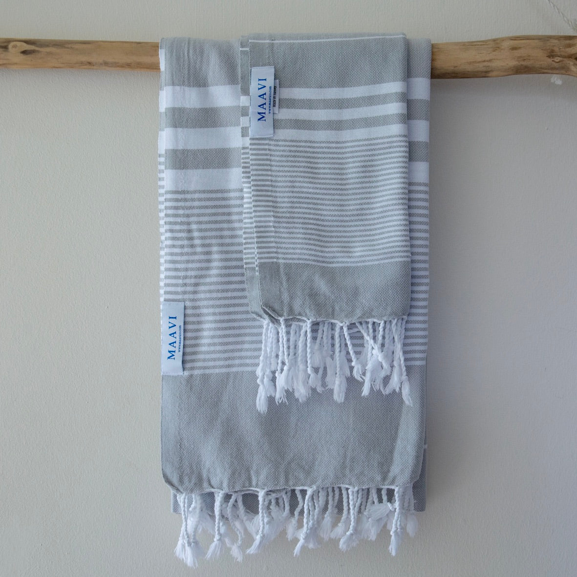 Fiscardo Hand Towel Sandy Grey