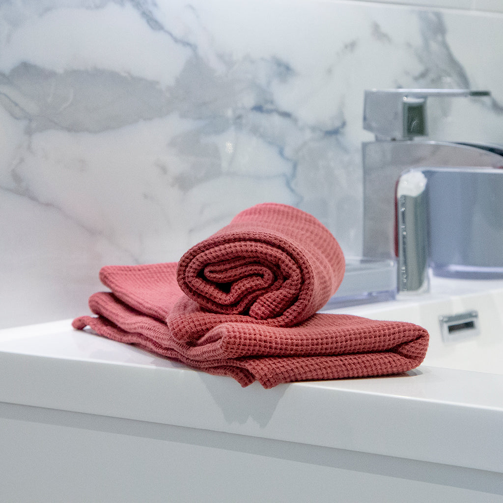Symi • Mini Waffle • Bordeaux • Hand Towel