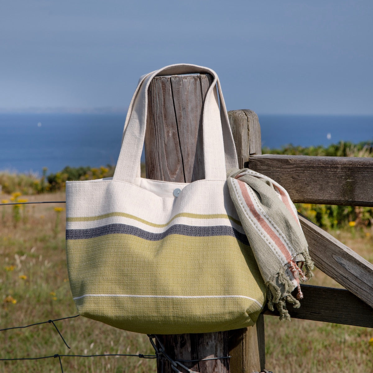 Maavi Corsica Tote Bag • Chartreuse Green